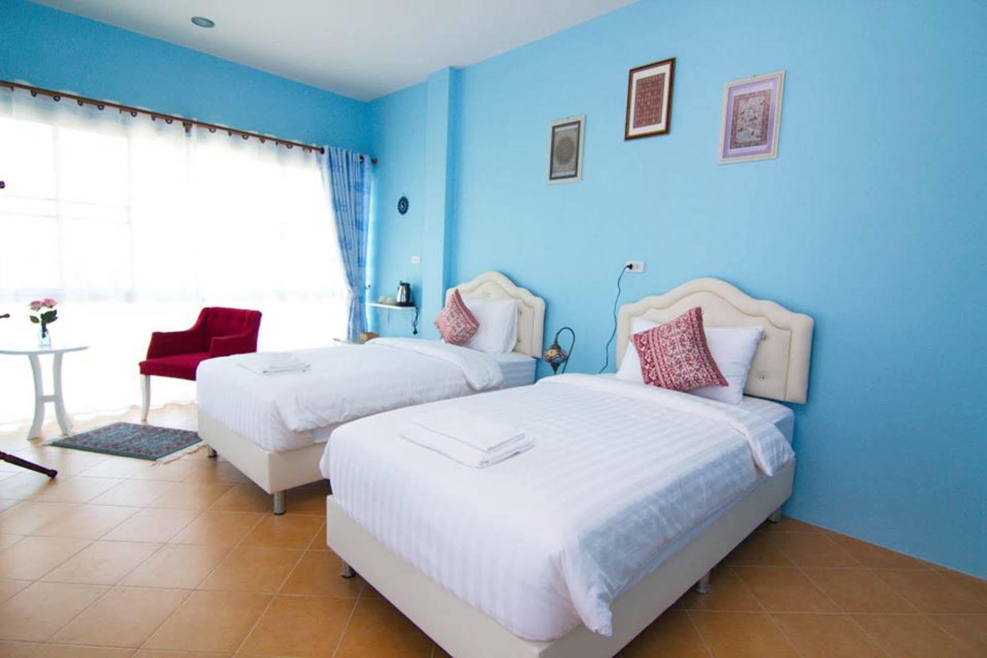 เจ้าดูรี โฮม Hotel เชียงใหม่ ภายนอก รูปภาพ