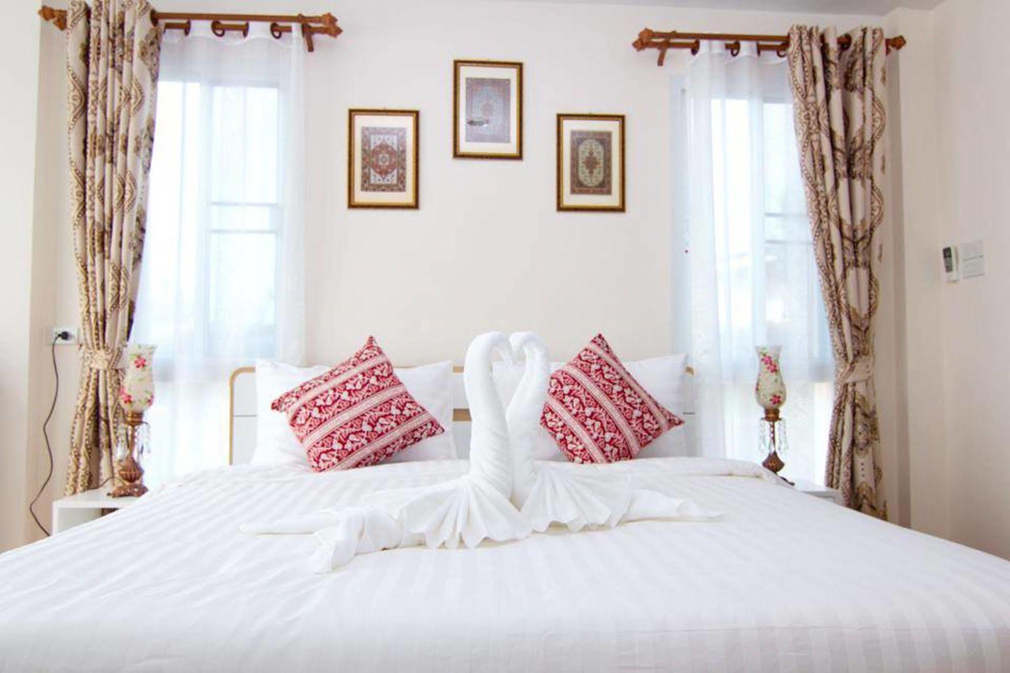 เจ้าดูรี โฮม Hotel เชียงใหม่ ภายนอก รูปภาพ